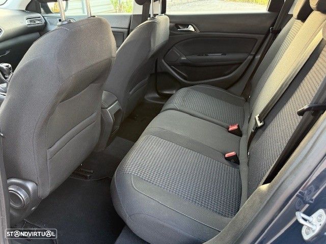 Peugeot 308 SW 1.5 BlueHDi Active - 8