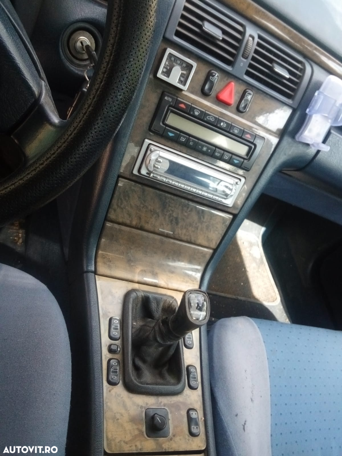 Dezmembrari  Mercedes-Benz E-CLASS (W210)  1995  > 2003 E 200 (210.03 - 2