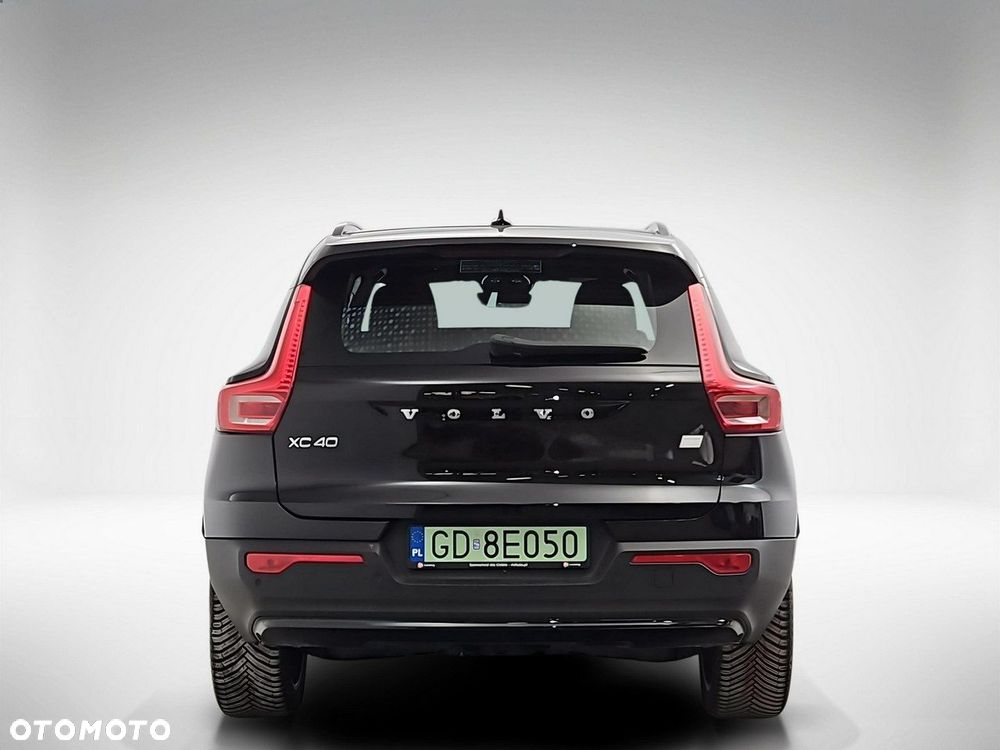 Volvo XC 40 - 4