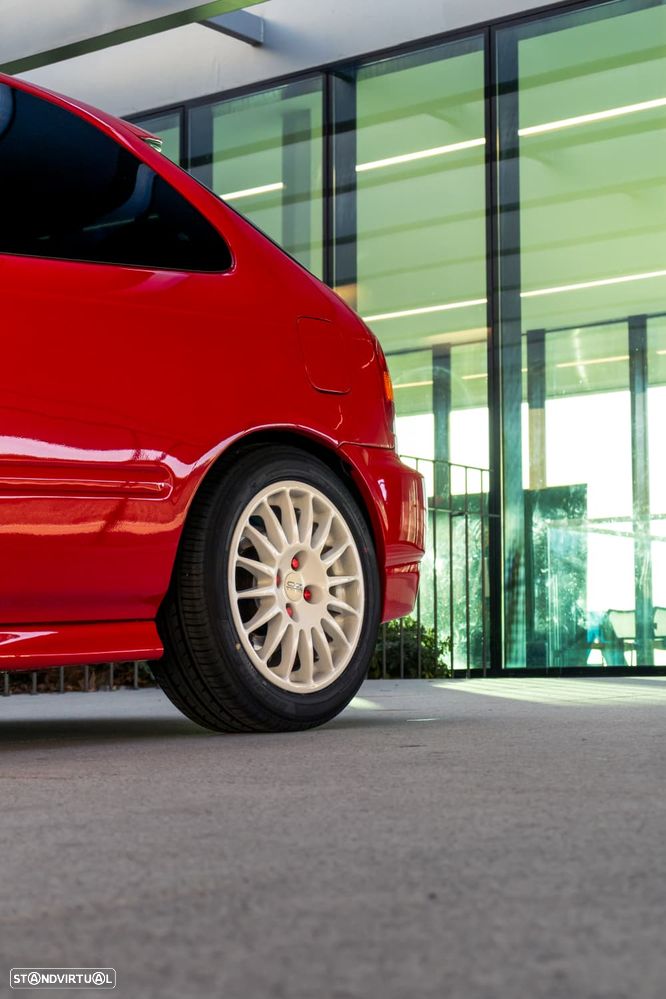 Honda Civic 1.5i LS - 13