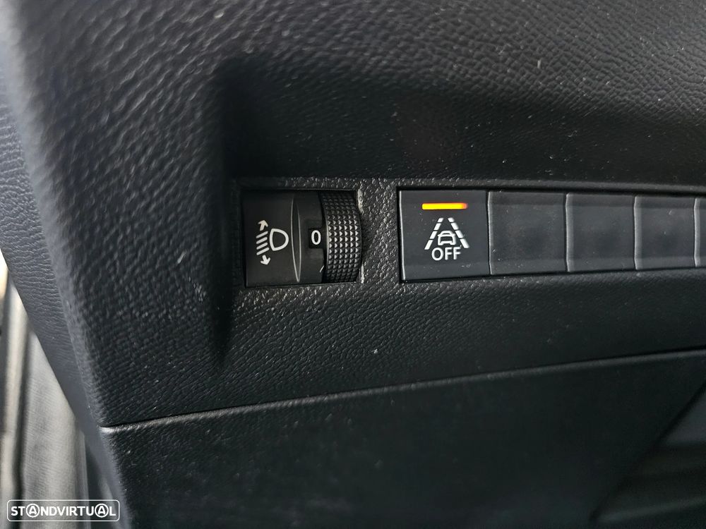 Peugeot 208 1.2 PureTech Active Pack - 20