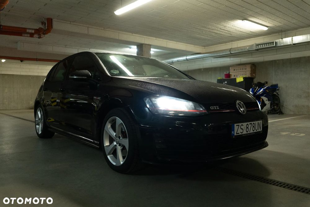 Volkswagen Golf GTI BlueMotion Technology - 18