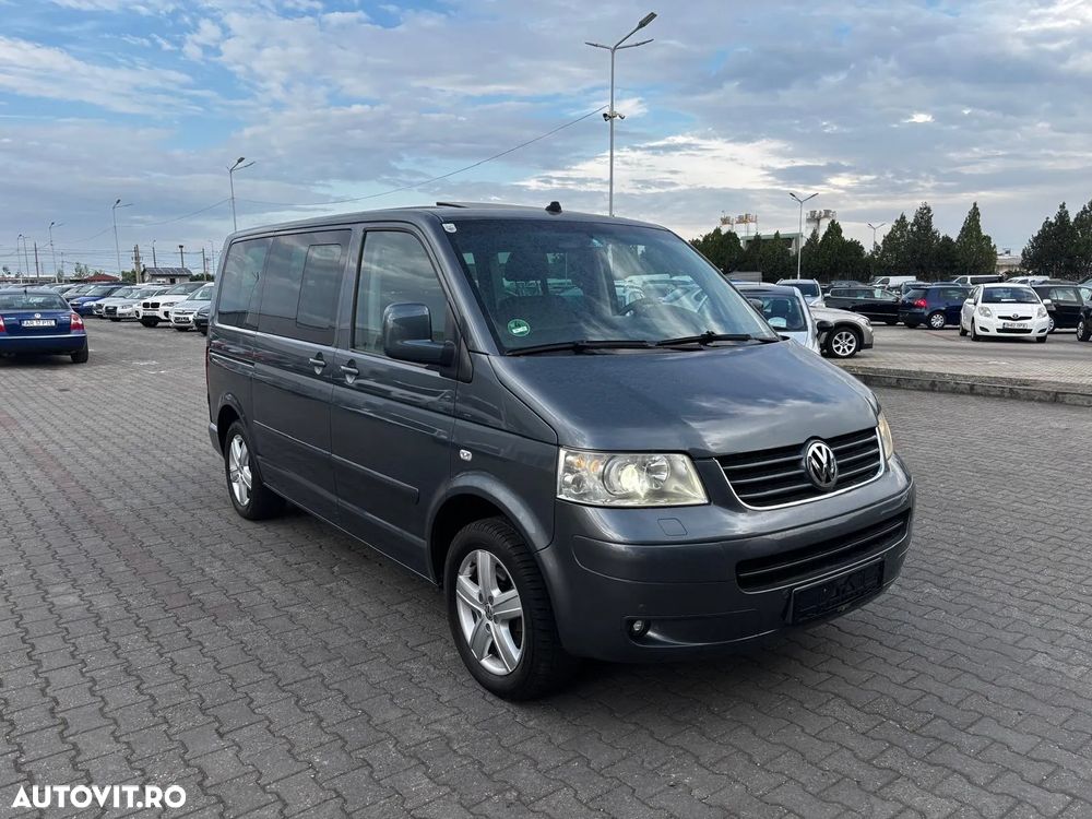 Volkswagen Multivan - 2