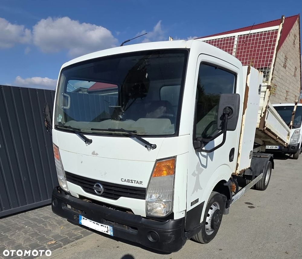 Nissan Cabstar