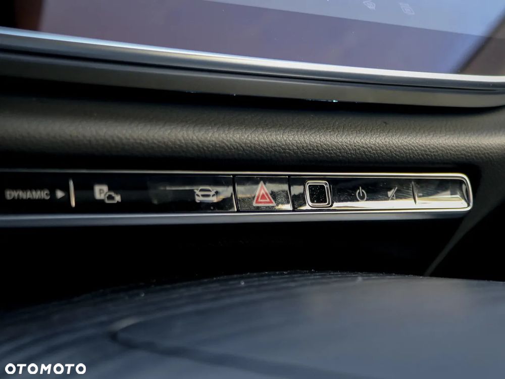 Mercedes-Benz Klasa E 220 d mHEV AMG 9G-Tronic - 26