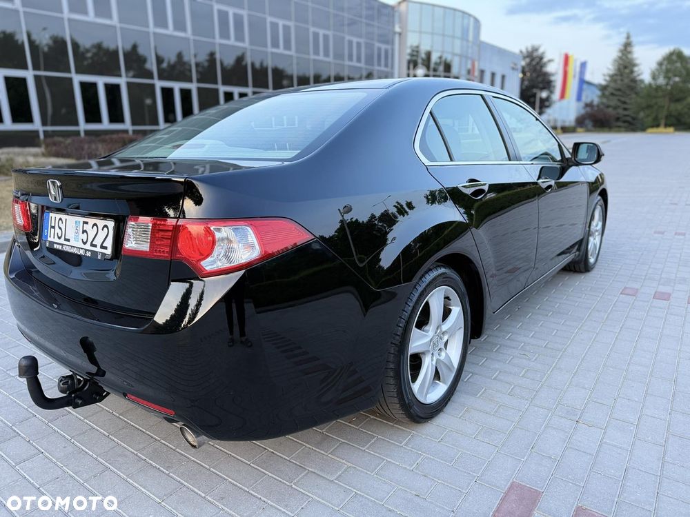 Honda Accord - 4