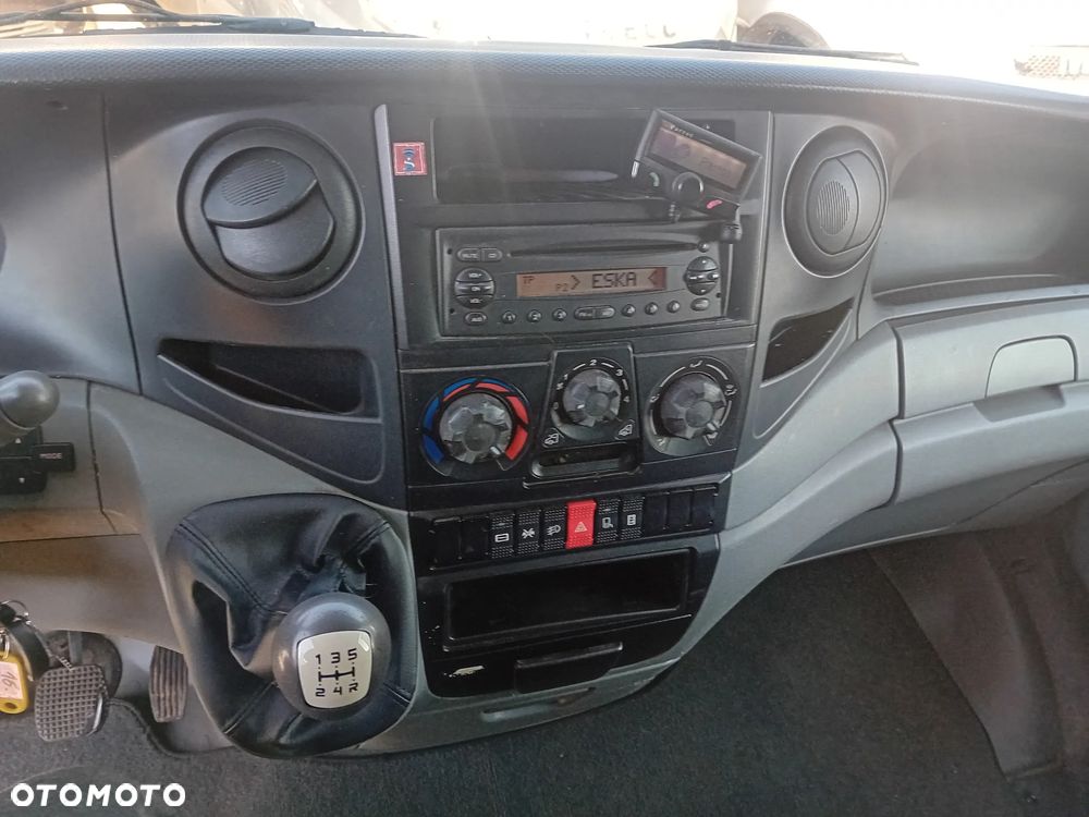 Iveco Daily Kamper - 27