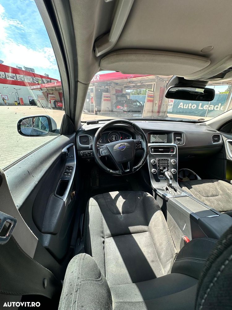 Volvo V60 DRIVe Start-Stop Basic - 8
