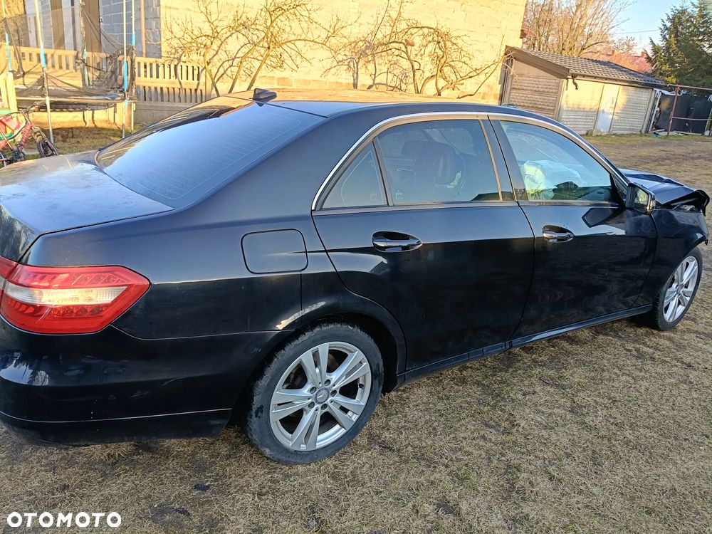 Mercedes-Benz Klasa E 200 CDI BlueEff - 7