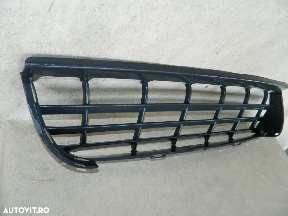 Grila intre proiectoare, VW Crafter  /  Mercedes Sprinter, 2007, 2008, 2009, 2010, 2011, 2012, 2013,  , 2E0807835A  /  9068850153 - 6