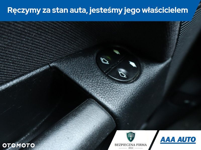 Ford Fiesta - 17