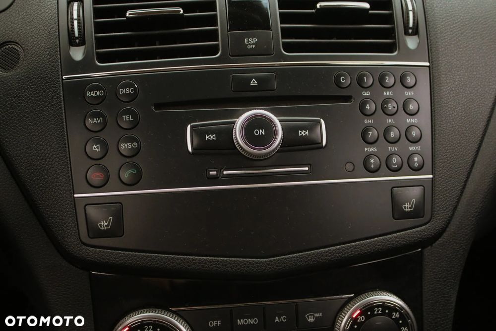 Mercedes-Benz Klasa C 220 CDI Elegance - 25