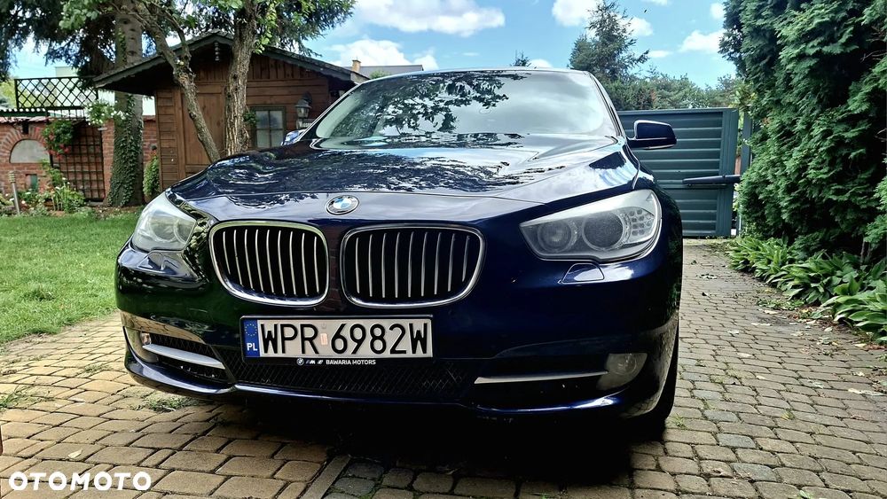 BMW 5GT - 4