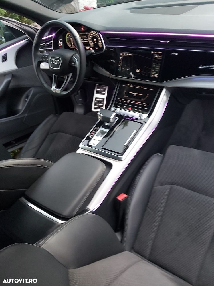 Audi Q8 60 TFSIe quattro tiptronic - 11