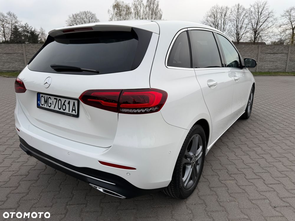 Mercedes-Benz Klasa B 180 7G-DCT Style - 8
