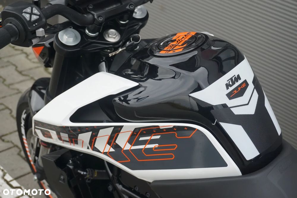KTM Duke - 12