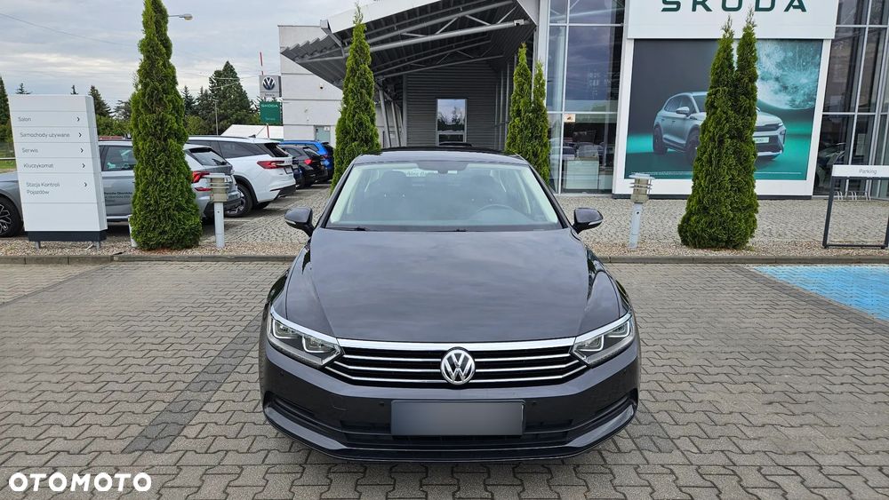 Volkswagen Passat 1.5 TSI EVO Trendline DSG - 3