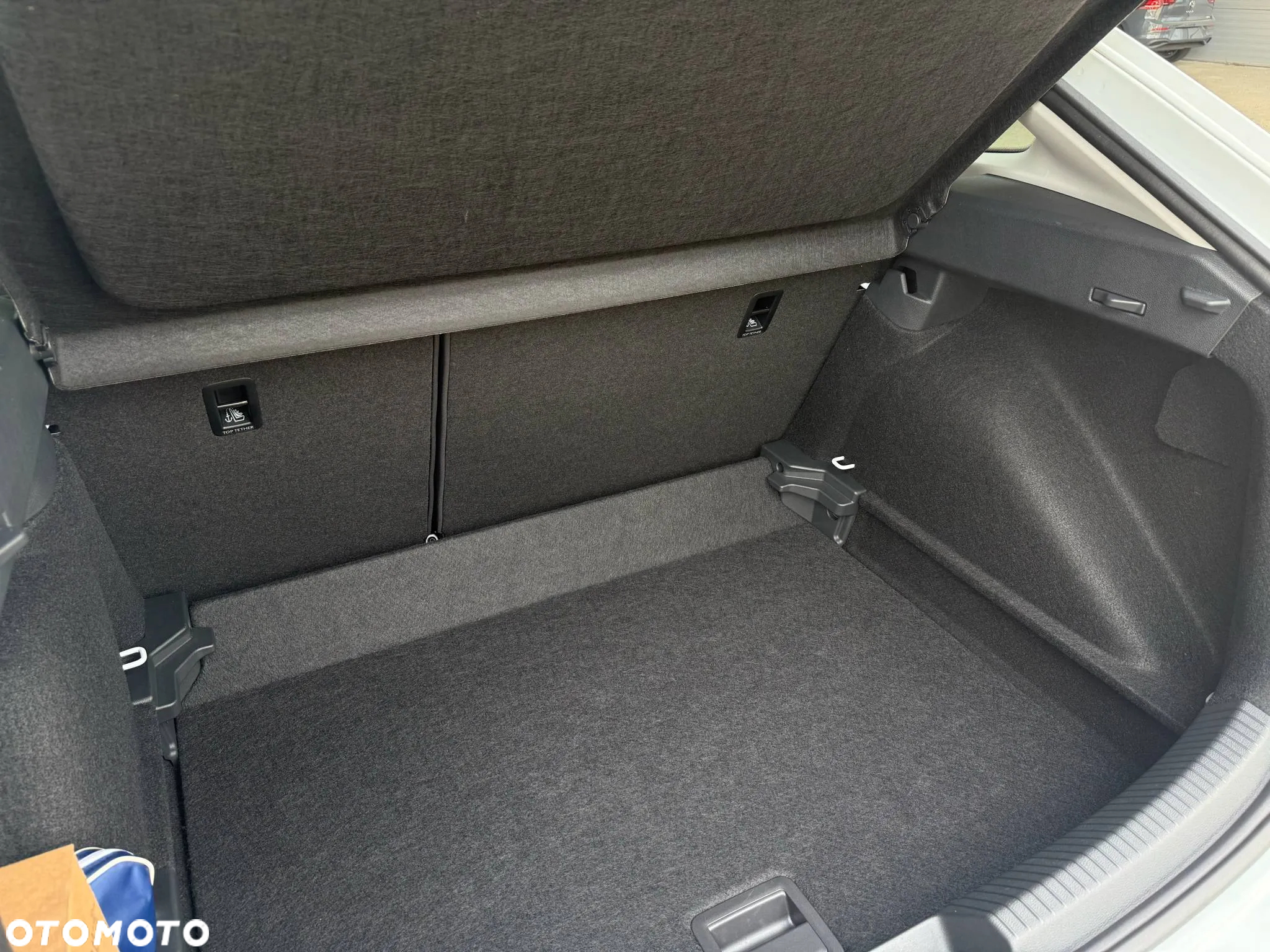 Volkswagen Taigo 1.5 TSI ACT Style DSG - 20