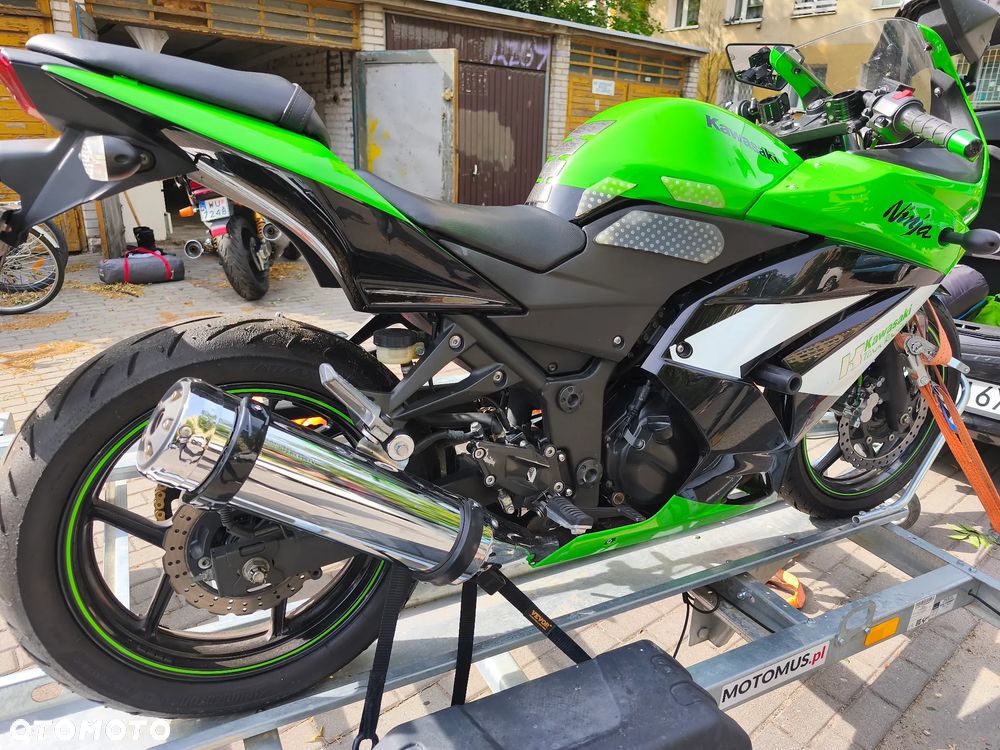 Kawasaki Ninja 250R - 1
