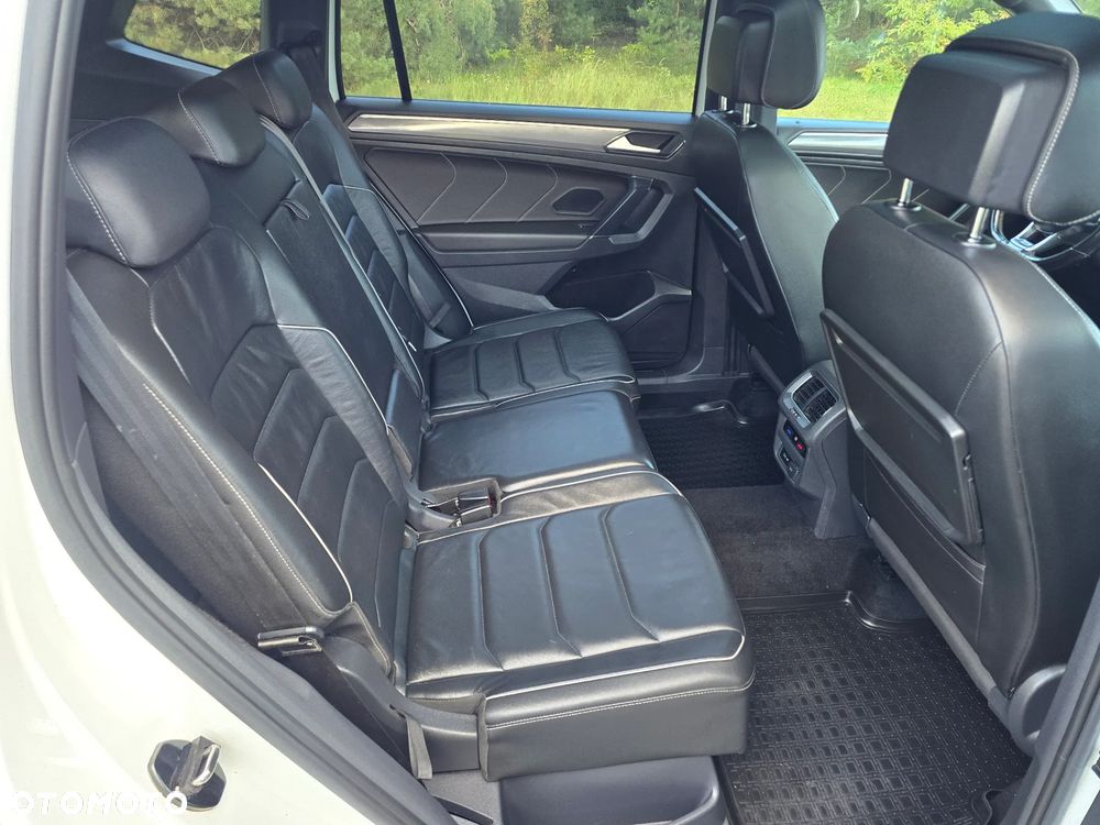 Volkswagen Tiguan - 31