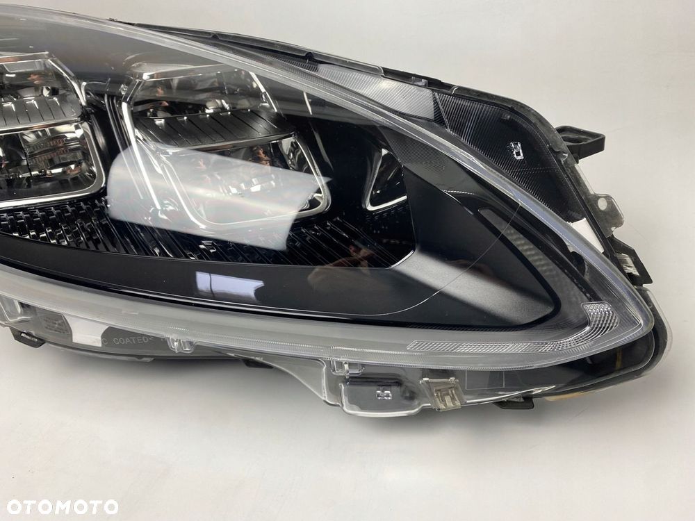 REFLEKOR PRAWY PRZÓD KUGA MK3 FULL LED LV4B-13E014-GD ANGLIK - 2