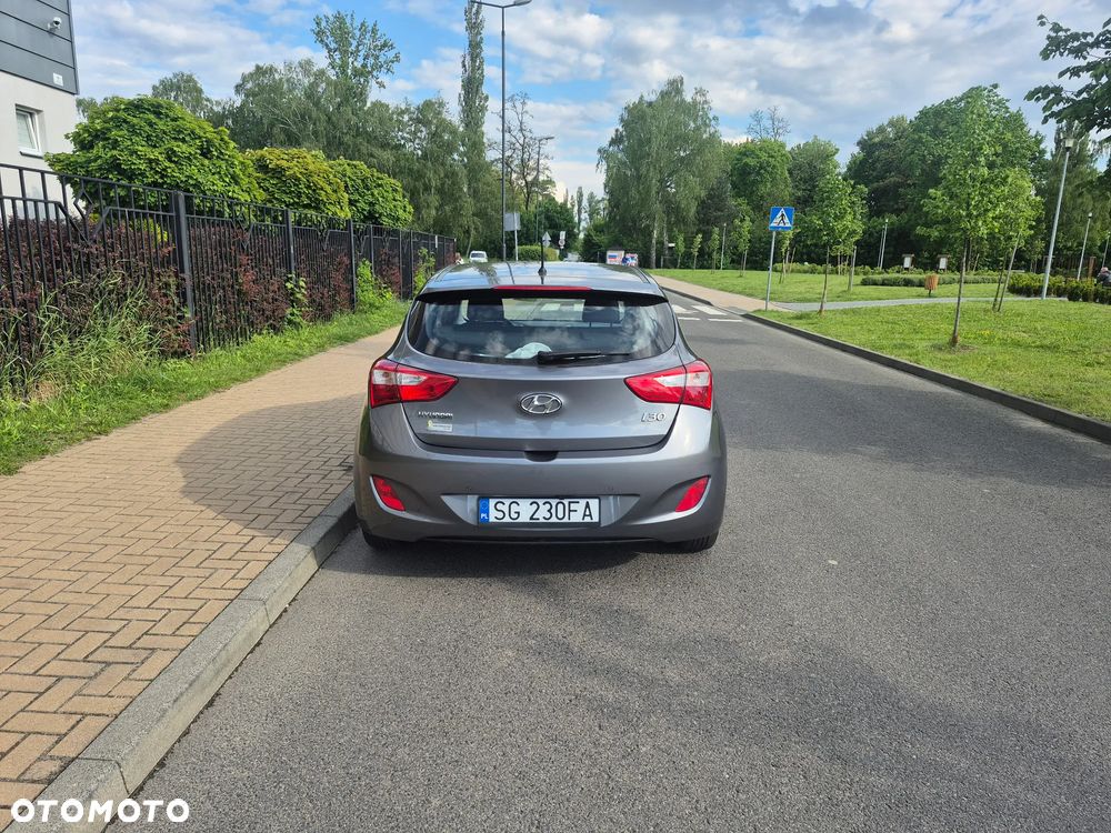 Hyundai i30 i30cw 1.4 Fifa World Cup Edition - 13