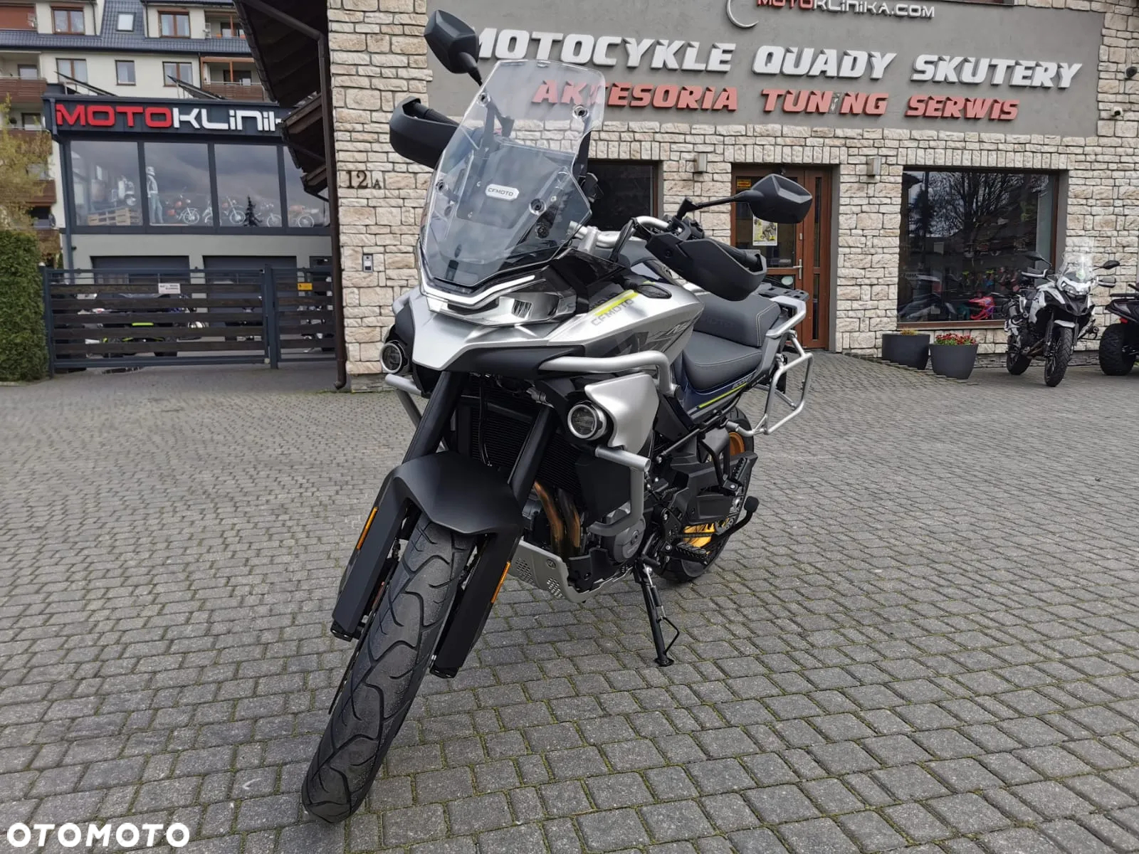 CFMoto MT - 11