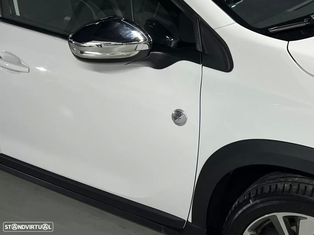 Peugeot 2008 1.2 PureTech GT Line - 11