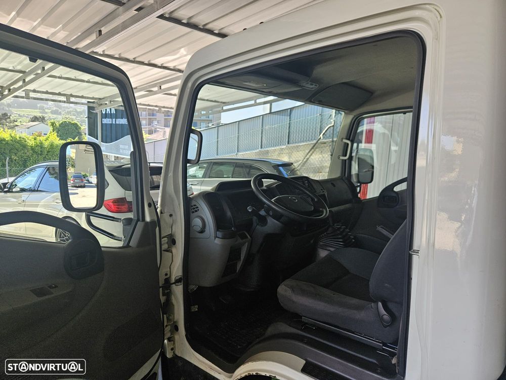 Nissan CABSTAR NT 400 IVA DEDUTÍVEL - 9