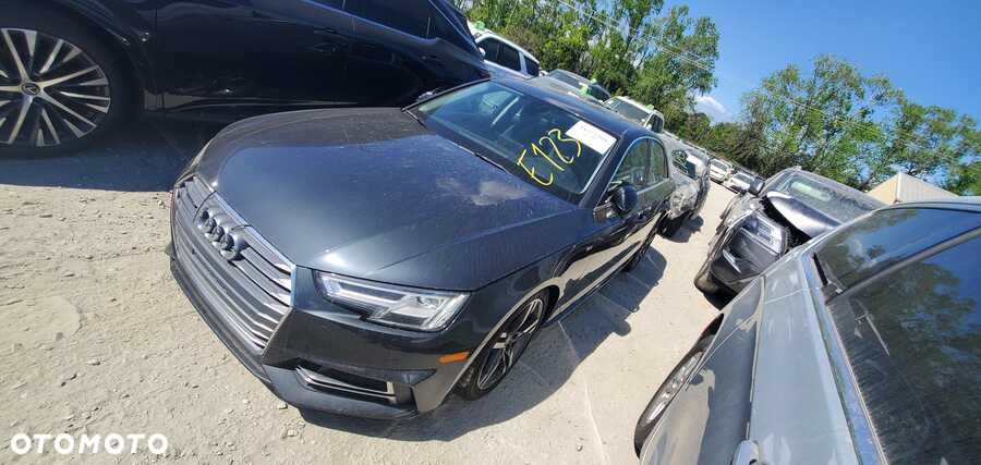 Audi A4 Limousine - 5