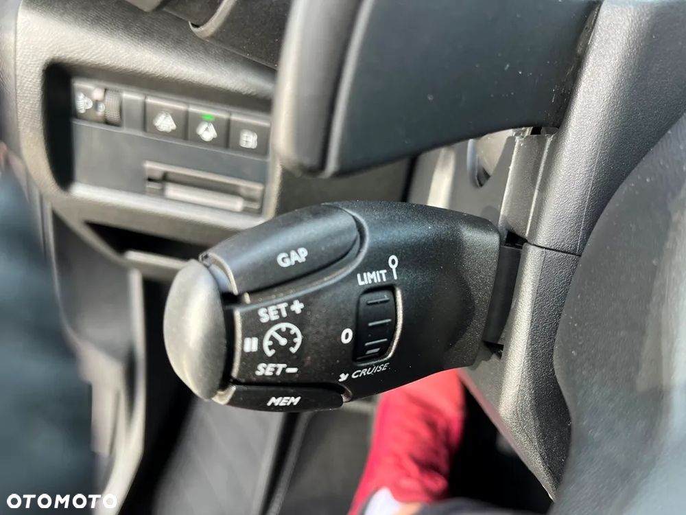 Citroën C5 Aircross 1.6 PHEV 180 Shine Pack EAT8 - 19