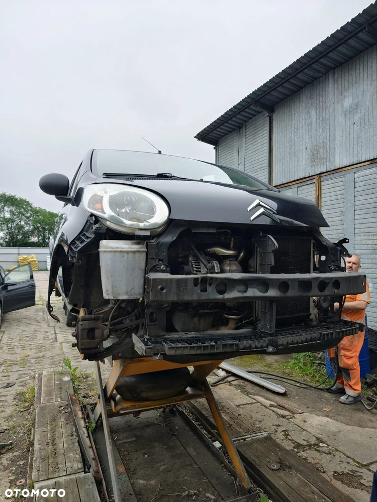 Citroën C1 1.0i Desire - 4