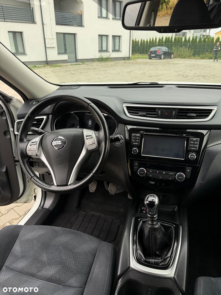 Nissan X-Trail 1.6 DCi Tekna 2WD EU6 - 16
