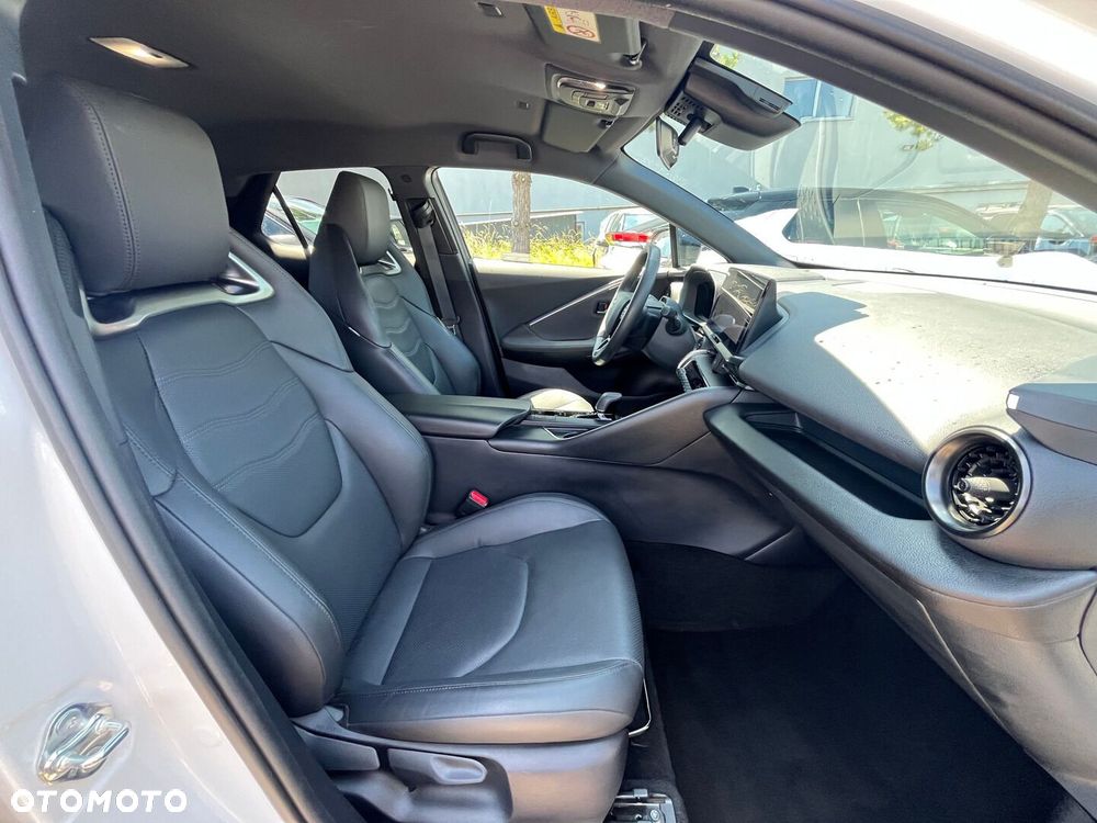 Toyota C-HR - 31