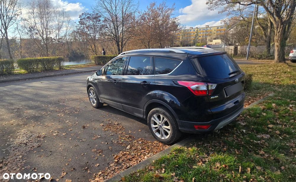 Ford Kuga 2.0 TDCi FWD Titanium - 4