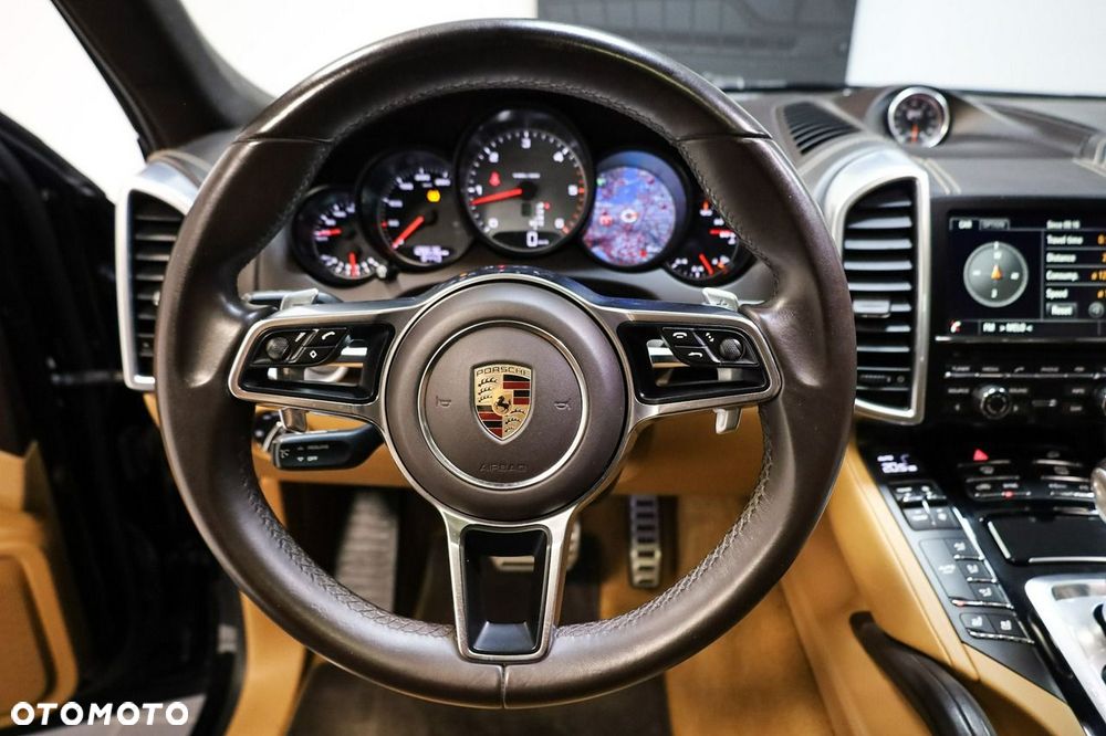 Porsche Cayenne S Diesel - 18