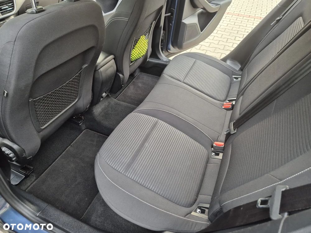 Ford Focus Turnier 2.0 TDCi DPF Titanium - 19