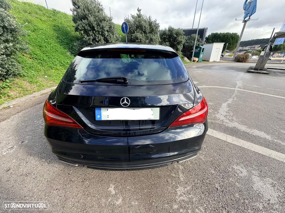 Mercedes-Benz CLA 180 d Shooting Brake AMG Line Aut. - 3