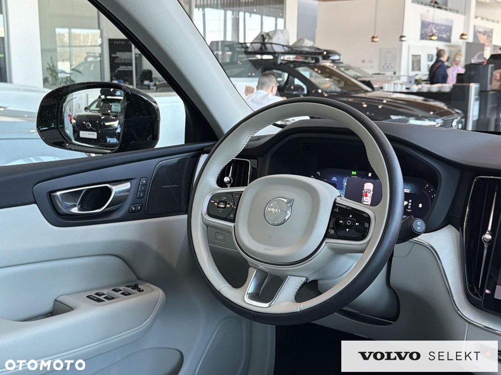 Volvo XC 60 - 13