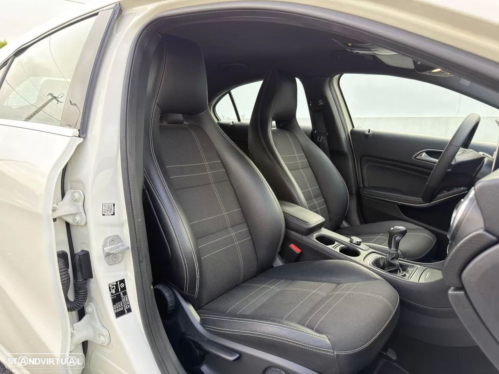 Mercedes-Benz A 180 CDI BE Edition Urban - 10