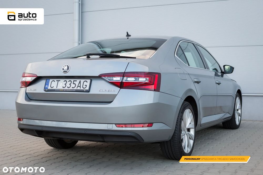 Skoda Superb 2.0 TDI Style DSG - 15