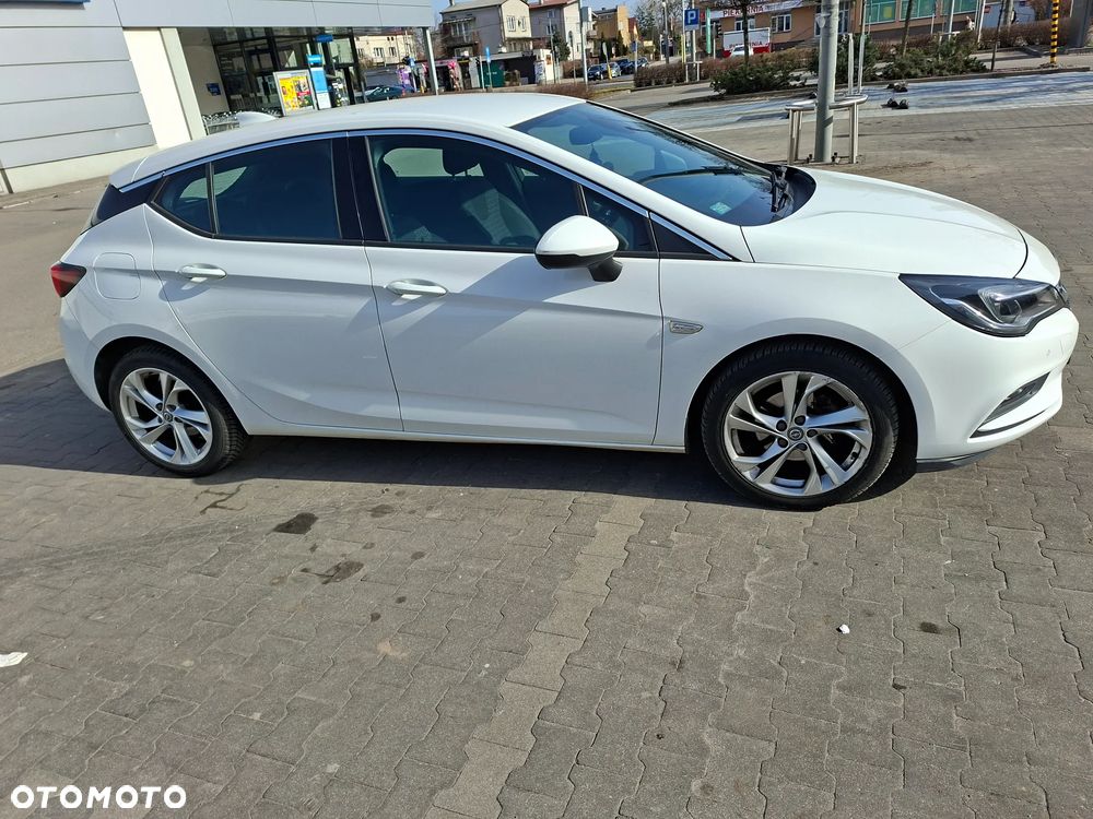 Opel Astra 1.6 CDTI Dynamic S&S - 3