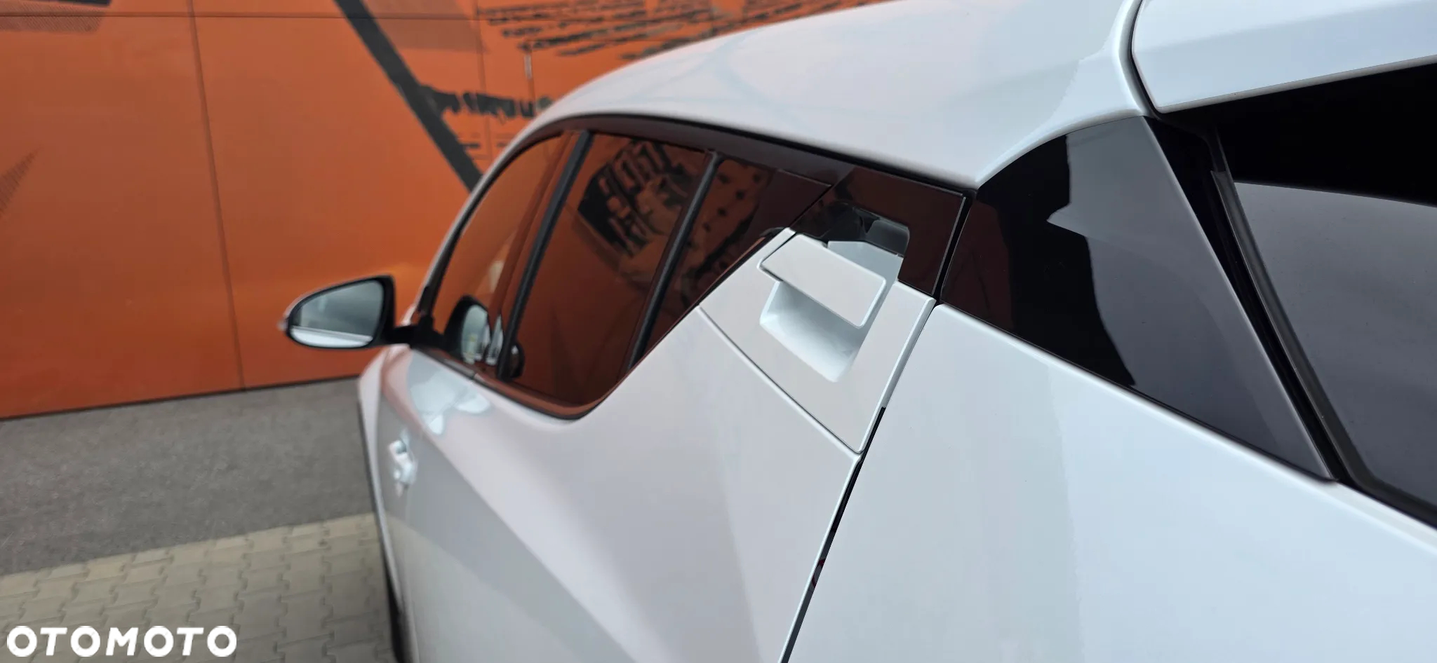 Toyota C-HR - 17