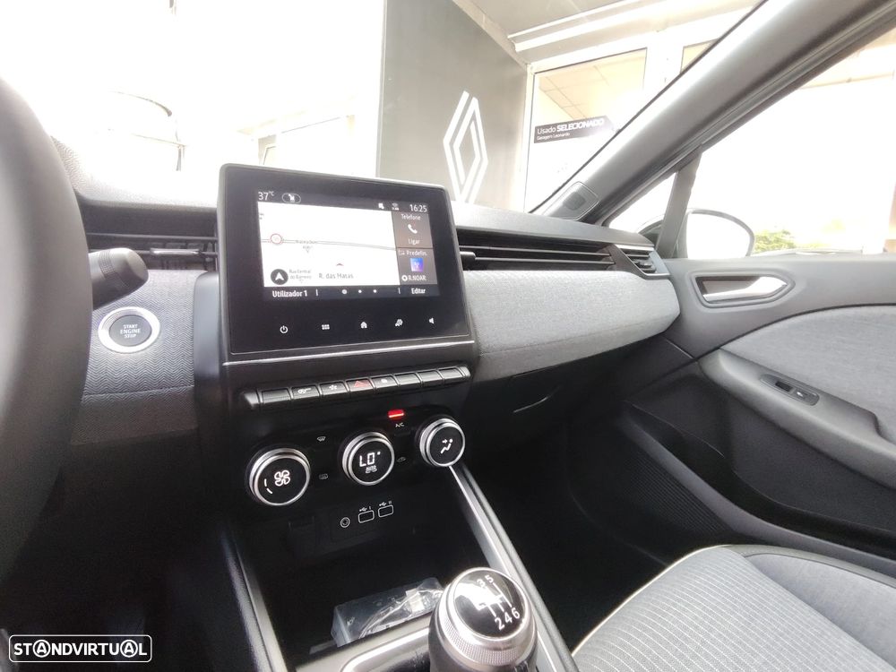 Renault Clio 1.0 TCe Techno - 9