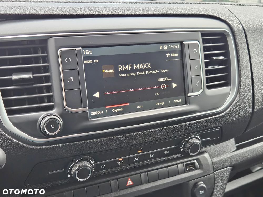 Fiat SCUDO Extra Long Brygad. 6os 2x boczne drzwi Składana przegroda SalonPL FV23% - 28