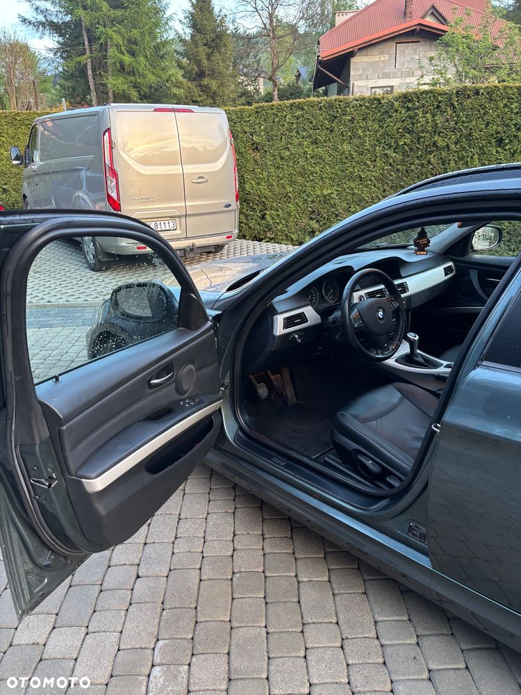 BMW Seria 3 318d DPF - 13