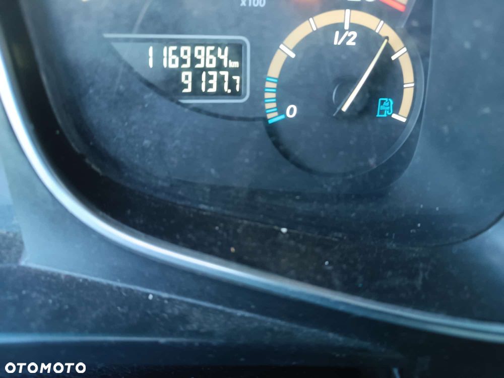 Mercedes-Benz ACTROS - 3