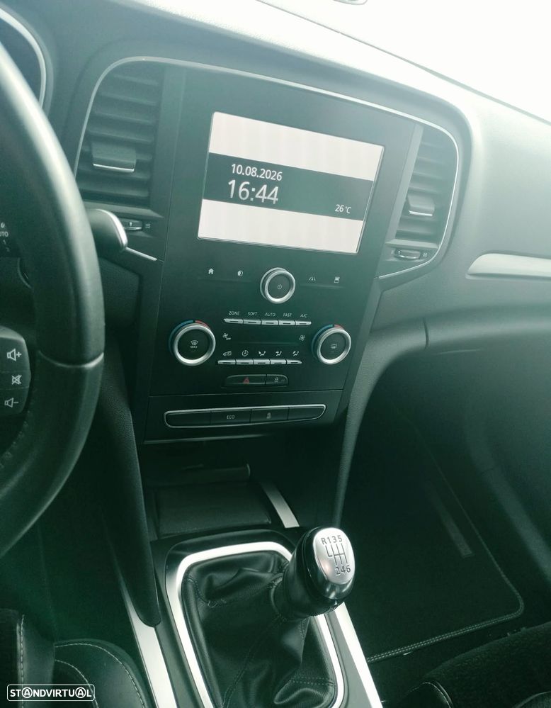 Renault Mégane - 8