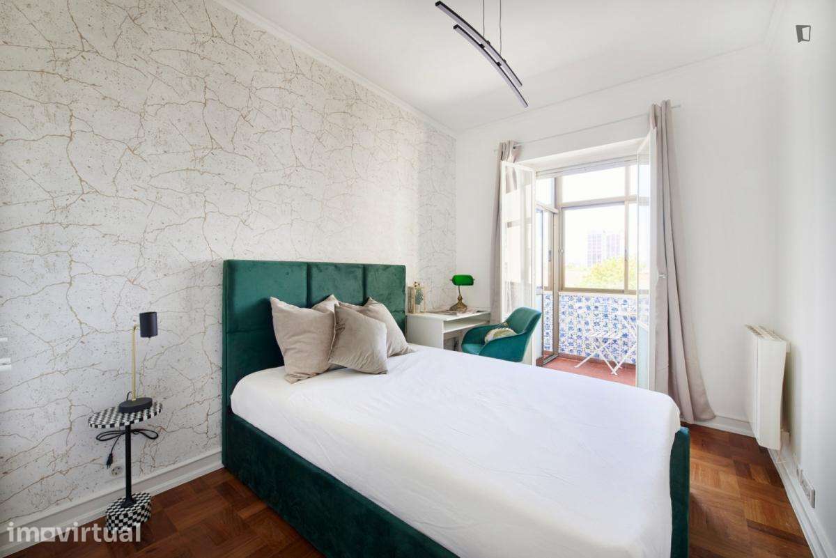 Quarto - localizado em Entrecampos Lisbon - Grande imagem: 2/50