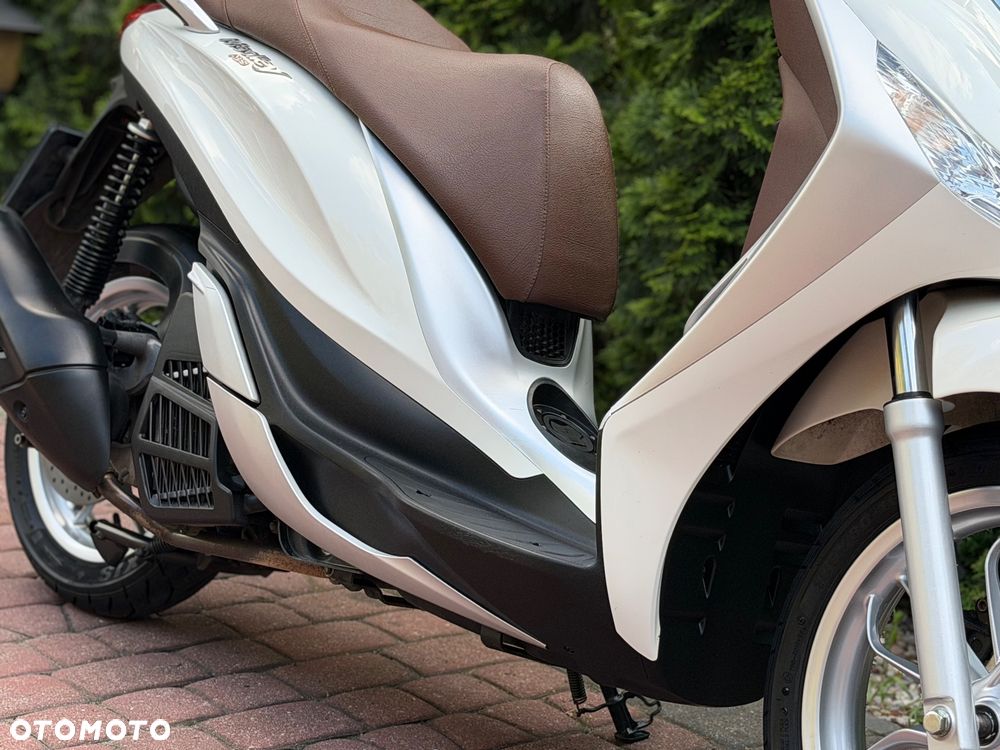 Piaggio Medley - 12